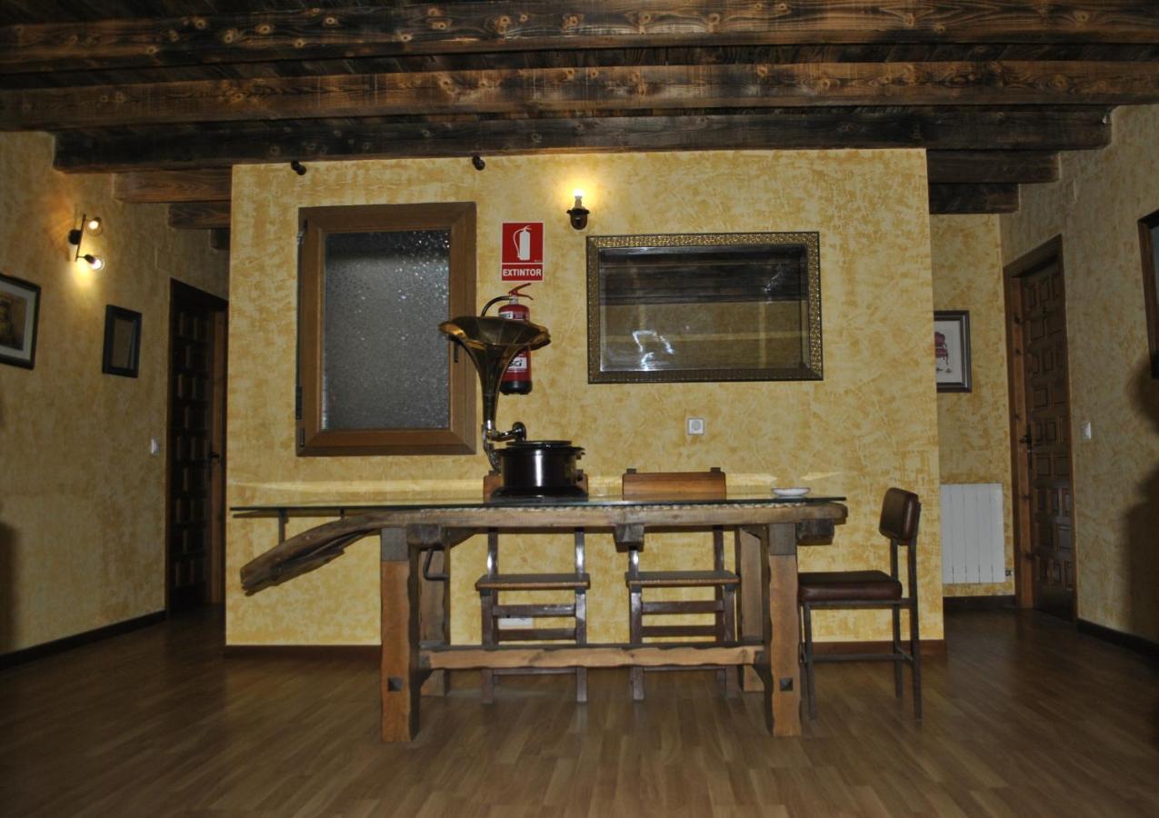 Hotel Rural Los Perales San Vitero ภายนอก รูปภาพ